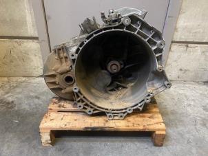 Used Gearbox Peugeot Boxer (U9) 3.0 HDi 175 Euro 5 Price on request offered by Autohandel-Smet Gebroeders NV
