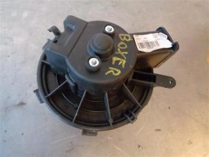 Used Heating and ventilation fan motor Peugeot Boxer (U9) 3.0 HDi 175 Euro 5 Price on request offered by Autohandel-Smet Gebroeders NV