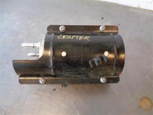 Used Fuel filter housing Volkswagen Crafter (SY) 2.0 TDI RWD Price on request offered by Autohandel-Smet Gebroeders NV