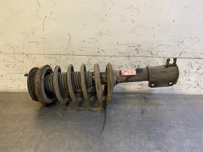 Fronts shock absorber, left from a Daewoo Epica 2.0 24V 2006