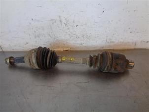 Used Front drive shaft, right Chevrolet Epica 2.0 24V Price on request offered by Autohandel-Smet Gebroeders NV