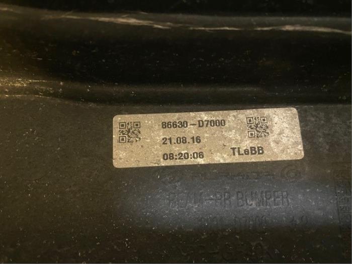 Stoßstangeträger hinten van een Hyundai Tucson (TL) 1.7 CRDi 16V 2WD 2016