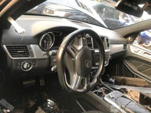 Usados Airbag set + dashboard Mercedes GL (X166) 5.5 GL 63 AMG V8 32V 4-Matic Precio de solicitud ofrecido por Autohandel-Smet Gebroeders NV
