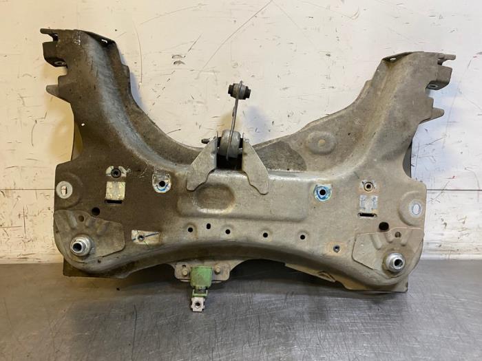 Used Subframe Renault Clio IV (5R) 0.9 Energy TCE 90 12V Price on request offered by Autohandel-Smet Gebroeders NV