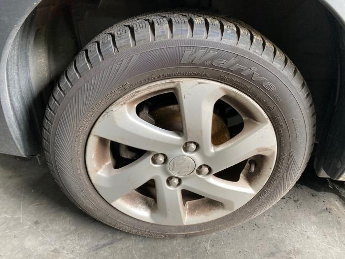 Set of wheels from a Suzuki Celerio (LF) 1.0 12V 2017