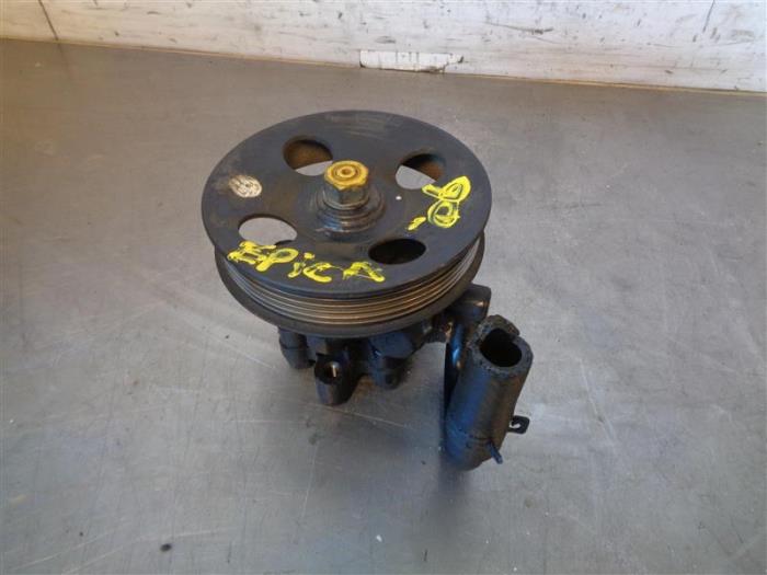 Power steering pump from a Daewoo Epica 2.0 24V 2006
