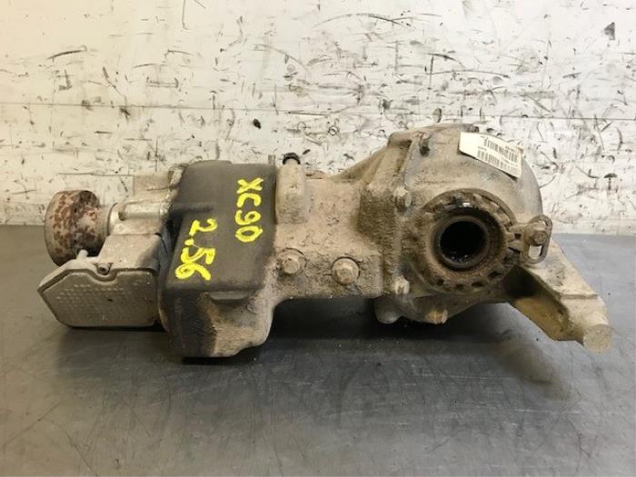 Rear differential Volvo XC90 I 2.4 D5 20V P1216617 D5244T
