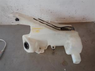 Used Front windscreen washer reservoir Nissan Qashqai (J11) Price on request offered by Autohandel-Smet Gebroeders NV