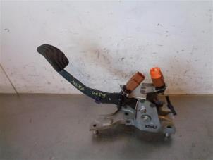 Used Clutch pedal Nissan Micra (K14) 1.5 dCi Price on request offered by Autohandel-Smet Gebroeders NV