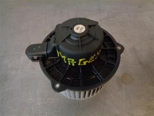 Usados Motor de ventilador de calefactor Kia Magentis (GE) 2.0 CRDi 16V Precio de solicitud ofrecido por Autohandel-Smet Gebroeders NV