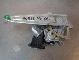 Used Door window motor Toyota Auris Touring Sports (E18) 1.6 D-4D-F 16V Price on request offered by Autohandel-Smet Gebroeders NV