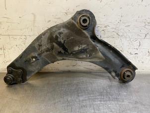 Used Front wishbone, right Renault Espace (JK) 2.0 dCi 16V 150 FAP . Price on request offered by Autohandel-Smet Gebroeders NV
