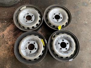 Used Set of wheels Opel Movano 2.3 BiTurbo 16V FWD Price on request offered by Autohandel-Smet Gebroeders NV