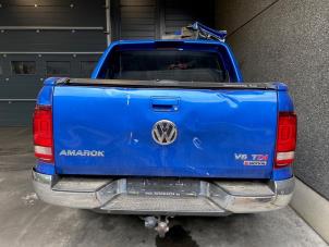 Used Taillight, left Volkswagen Amarok 3.0 TDI V6 24V 4Motion Price on request offered by Autohandel-Smet Gebroeders NV