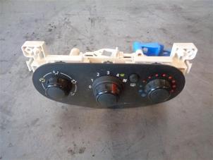 Used Air conditioning control panel Dacia Logan II 1.2 16V Price on request offered by Autohandel-Smet Gebroeders NV