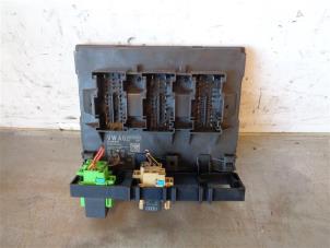 Used Fuse box Volkswagen Caddy Combi IV 2.0 TDI 102 Price on request offered by Autohandel-Smet Gebroeders NV