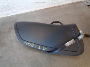 Usados Asiento de airbag Peugeot 108 1.2 VTi 12V Precio de solicitud ofrecido por Autohandel-Smet Gebroeders NV