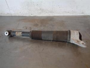 Used Rear shock absorber, right Jaguar E-Pace 2.0 D 150 16V Price on request offered by Autohandel-Smet Gebroeders NV