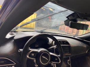 Usados Airbag set + dashboard Jaguar XE 2.0d 180 16V Precio de solicitud ofrecido por Autohandel-Smet Gebroeders NV