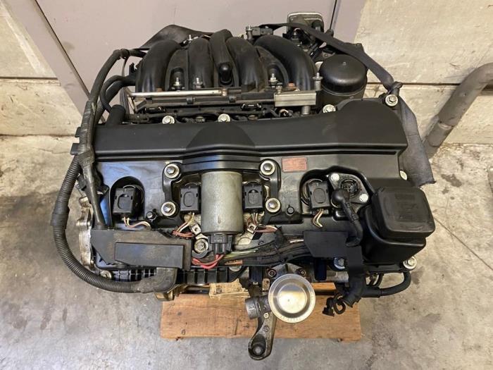 Motor from a BMW 3 serie (E46/4) 318i 16V 2005