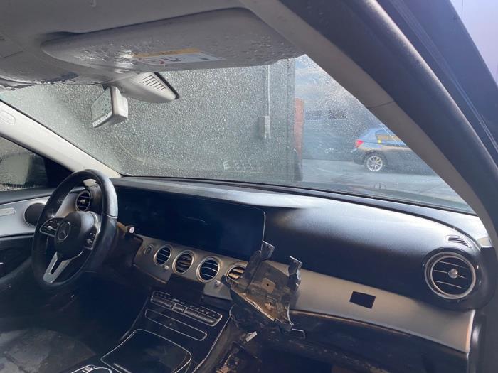 Airbag set + dashboard from a Mercedes-Benz E (W213) E-200d 1.6 Turbo 16V 2020