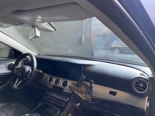 Usados Airbag set + dashboard Mercedes E (W213) E-200d 1.6 Turbo 16V Precio de solicitud ofrecido por Autohandel-Smet Gebroeders NV
