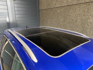 Używane Dach panoramiczny Volkswagen Tiguan (AD1) 2.0 TDI 16V BlueMotion Technology SCR Cena na żądanie oferowane przez Autohandel-Smet Gebroeders NV