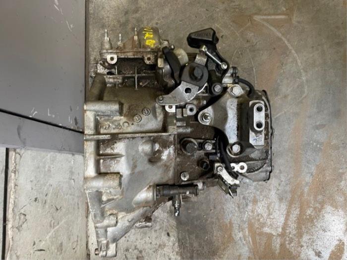 Gearbox Opel Vivaro 2.0 CDTI 122 - D20DTL 20MB51