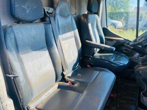 Gebrauchte Sitz rechts Renault Master IV (FV) 2.3 dCi 145 16V RWD Preis auf Anfrage angeboten von Autohandel-Smet Gebroeders NV