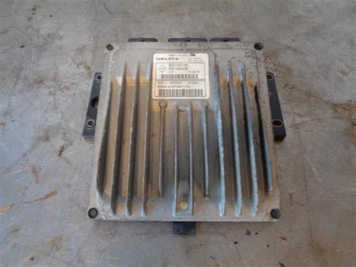 Used Engine management computer Dacia Duster (HS) 1.5 dCi Price on request offered by Autohandel-Smet Gebroeders NV