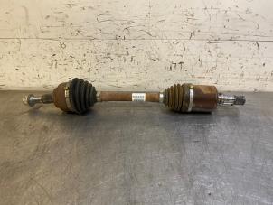 Used Front drive shaft, left Ford Transit Connect (PJ2) 1.5 EcoBlue Price on request offered by Autohandel-Smet Gebroeders NV