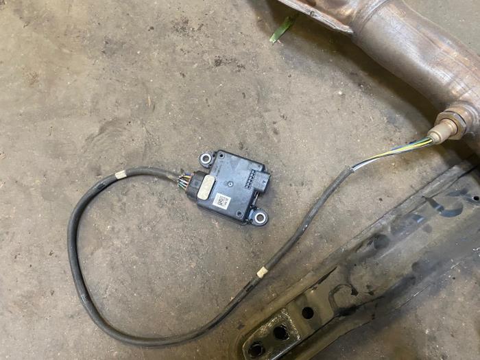 Usados Sensor Nox Maserati Ghibli III 3.0 Diesel Precio de solicitud ofrecido por Autohandel-Smet Gebroeders NV