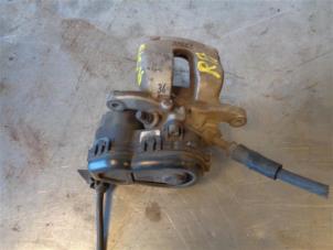 Used Rear brake calliper, right Mercedes A (W176) Price on request offered by Autohandel-Smet Gebroeders NV