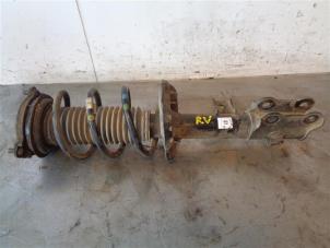 Used Front shock absorber, right Kia Sportage (QL) 1.6 GDI 16V 4x2 Price on request offered by Autohandel-Smet Gebroeders NV