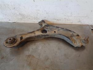 Used Front wishbone, right Kia Sportage (QL) 1.6 GDI 16V 4x2 Price on request offered by Autohandel-Smet Gebroeders NV