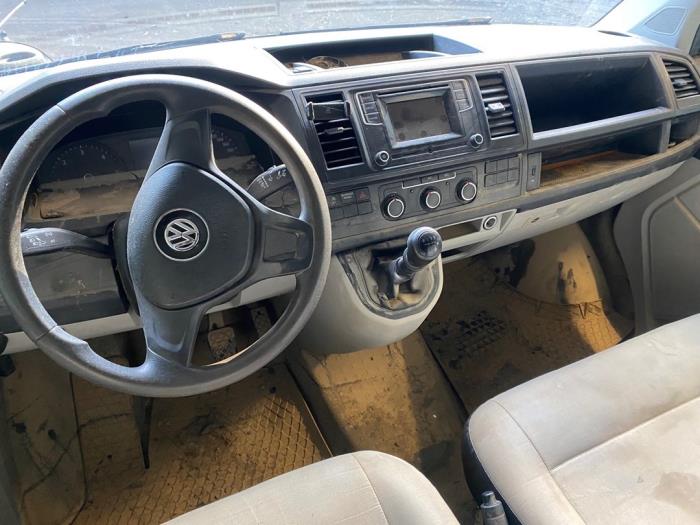 Airbag set + dashboard van een Volkswagen Transporter T6 2.0 TDI 150 2017