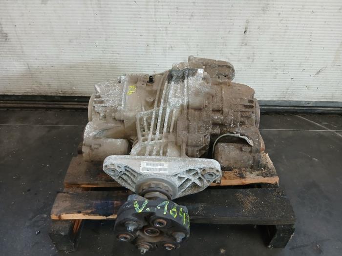 Used Rear differential BMW X6 (E71/72) M50d 3.0 24V Price on request offered by Autohandel-Smet Gebroeders NV