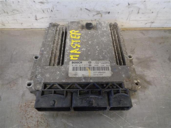 Used Engine management computer Renault Master III (FV) 2.3 dCi 125 16V FWD Price on request offered by Autohandel-Smet Gebroeders NV