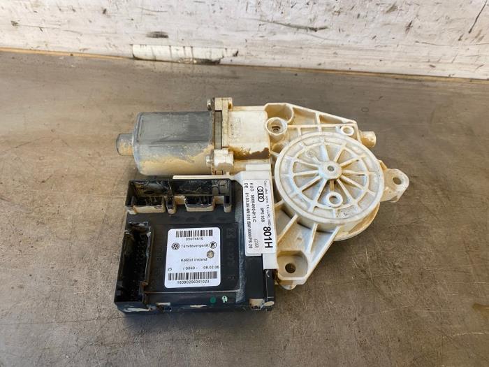 Front wiper motor Audi A3 8P0959801H