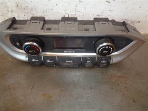 Used Air conditioning control panel Kia Rio III (UB) 1.4 CRDi 16V Price on request offered by Autohandel-Smet Gebroeders NV