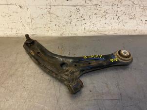 Used Front wishbone, right Ford B-Max (JK8) 1.0 EcoBoost 12V 100 Price on request offered by Autohandel-Smet Gebroeders NV