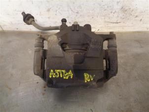 Used Front brake calliper, right Opel Astra J (PC6/PD6/PE6/PF6) 1.7 CDTi 16V 110 Price on request offered by Autohandel-Smet Gebroeders NV