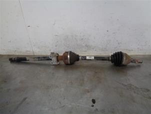 Used Front drive shaft, right Opel Astra J (PC6/PD6/PE6/PF6) 1.7 CDTi 16V 110 Price on request offered by Autohandel-Smet Gebroeders NV