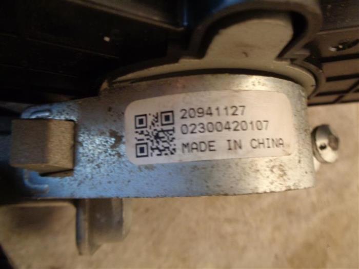 Używane Stacyjka + Kluczyk Opel Astra J (PC6/PD6/PE6/PF6) 1.7 CDTi 16V 110 Cena na żądanie oferowane przez Autohandel-Smet Gebroeders NV