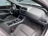 Jaguar XE 2.0d 180 16V Airbag set + dashboard
