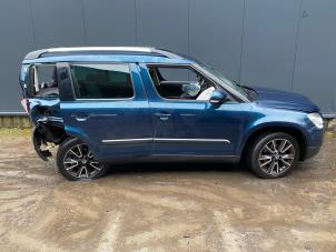 Used Front door 4-door, right Skoda Yeti (5LAC) 1.2 TSI 16V Price on request offered by Autohandel-Smet Gebroeders NV