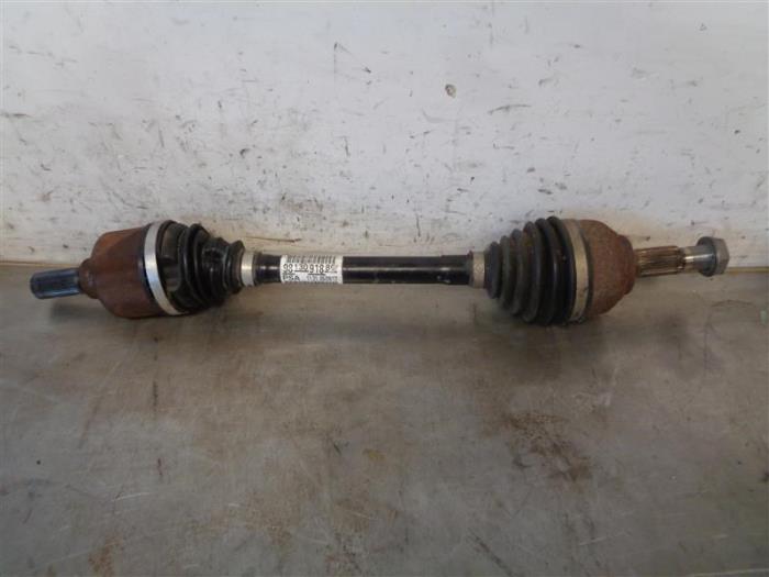 Front drive shaft, left from a Citroën Jumpy 2.0 Blue HDI 180 2017