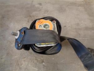Used Front seatbelt, left Citroen Jumpy 2.0 Blue HDI 180 Price on request offered by Autohandel-Smet Gebroeders NV