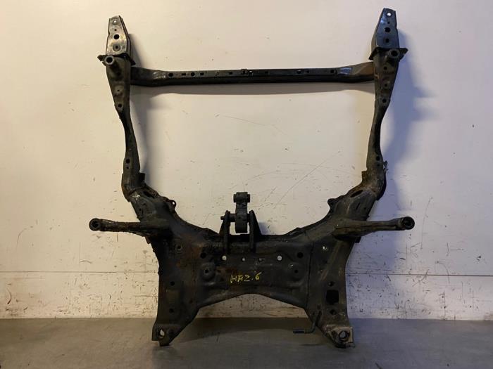 Used Subframe Mazda 6 (GJ/GH/GL) 2.2 SkyActiv-D 150 16V Price on request offered by Autohandel-Smet Gebroeders NV