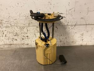 Used Electric fuel pump Opel Astra J (PC6/PD6/PE6/PF6) 1.7 CDTi 16V 110 Price on request offered by Autohandel-Smet Gebroeders NV